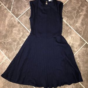 New York & Company Navy Sleeveless Dress